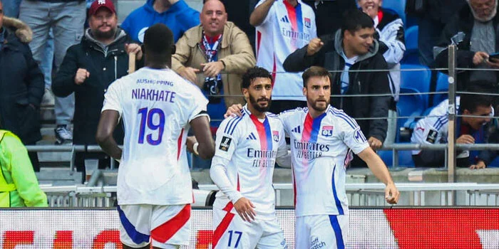 Liga Prancis 2024-2025: Lyon 2-0 Nantes